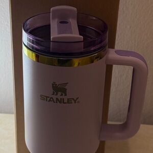 Stanley Quencher H2.0 FlowState 40oz Stainless Steel Tumbler -Lavender Oil Slick